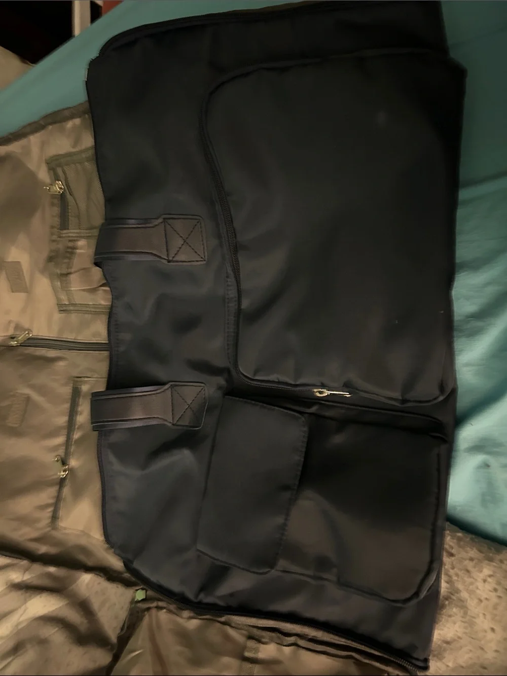 Navy Men’s Garment Duffel Bag – Lightweight Travel & Gym Carry